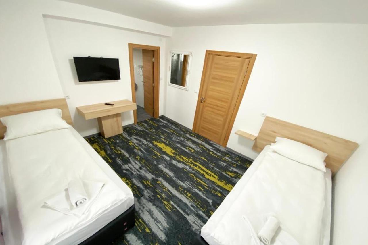 Hotel Suljovic Ilidža Exteriör bild