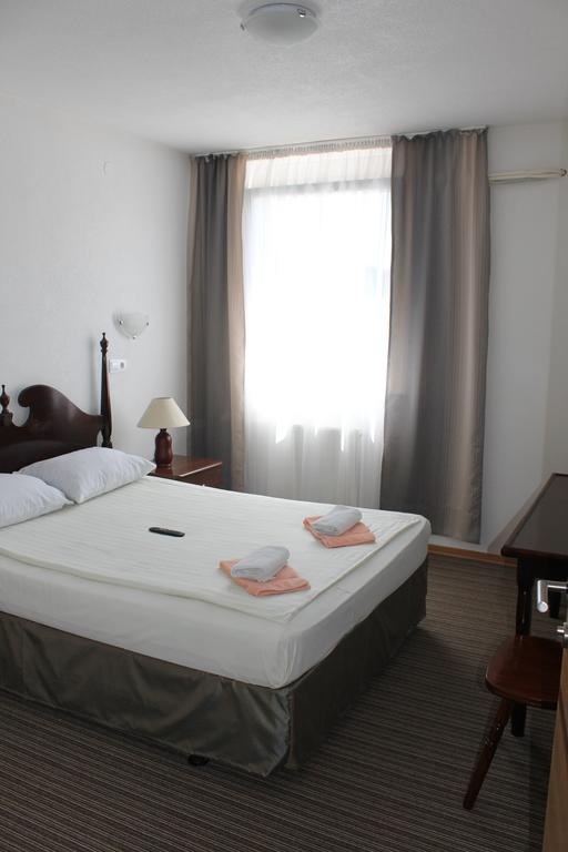 Hotel Suljovic Ilidža Exteriör bild