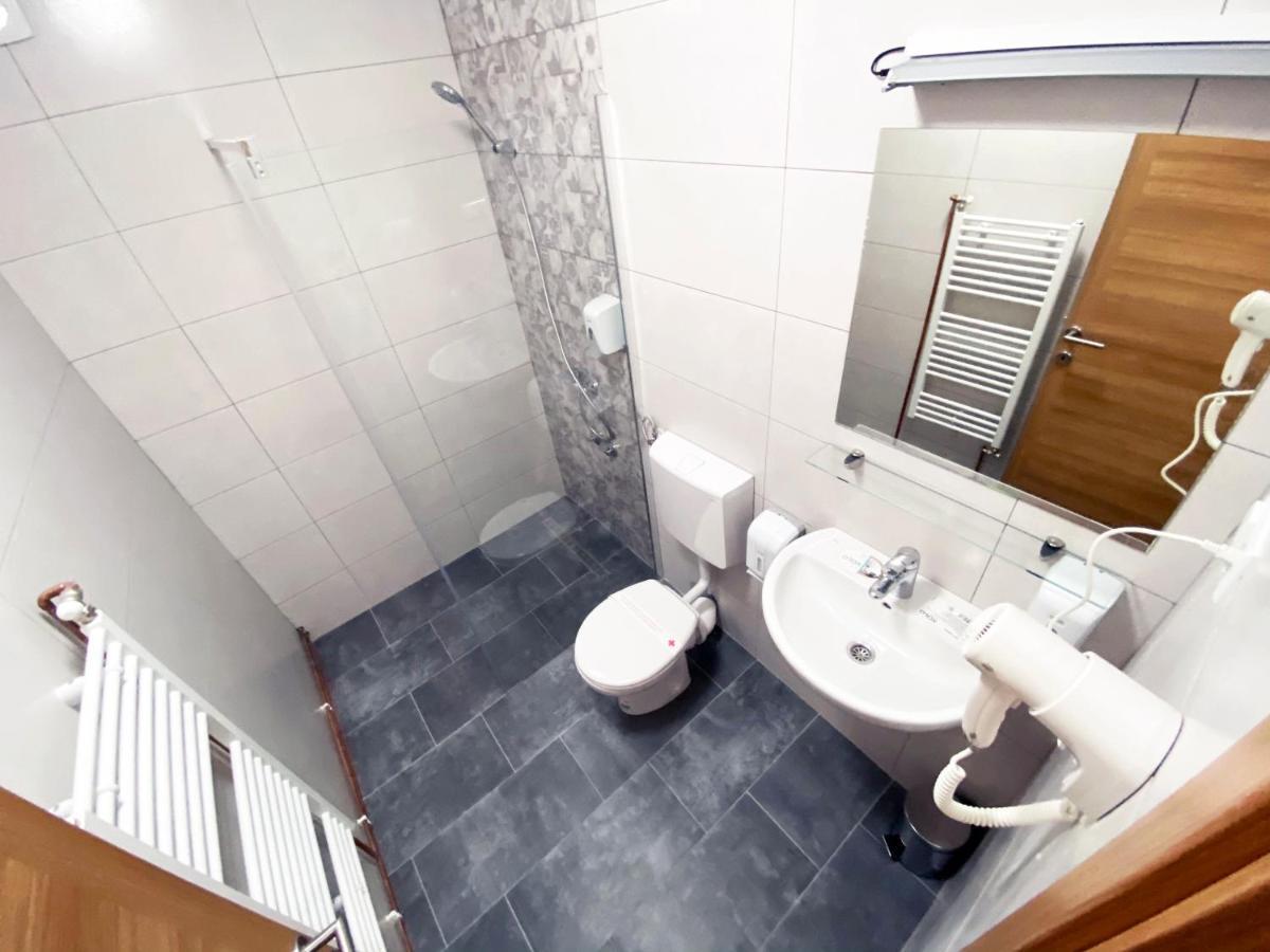Hotel Suljovic Ilidža Exteriör bild